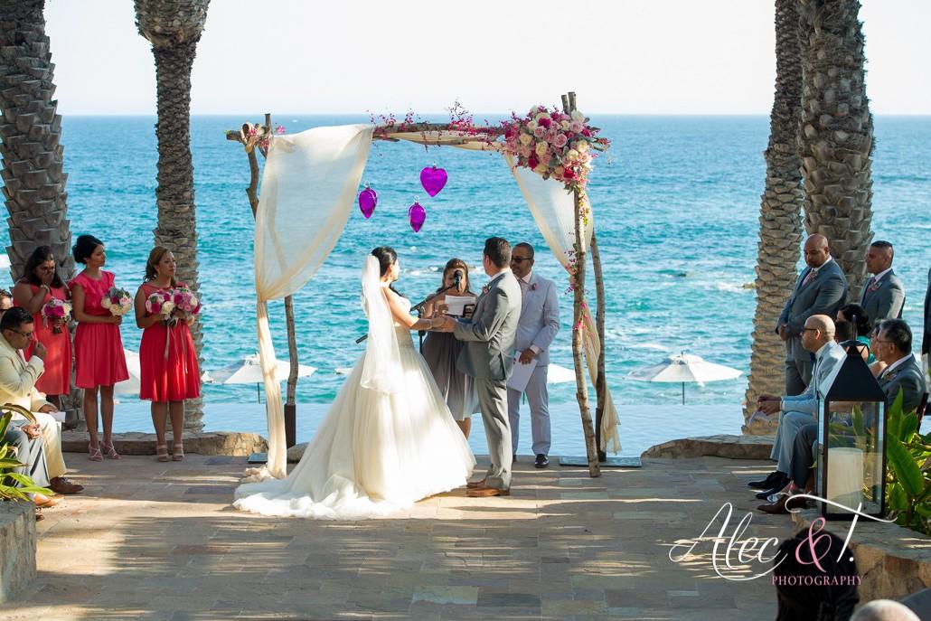 Planning a wedding in Cabo Esperanza Resort Luxury Event